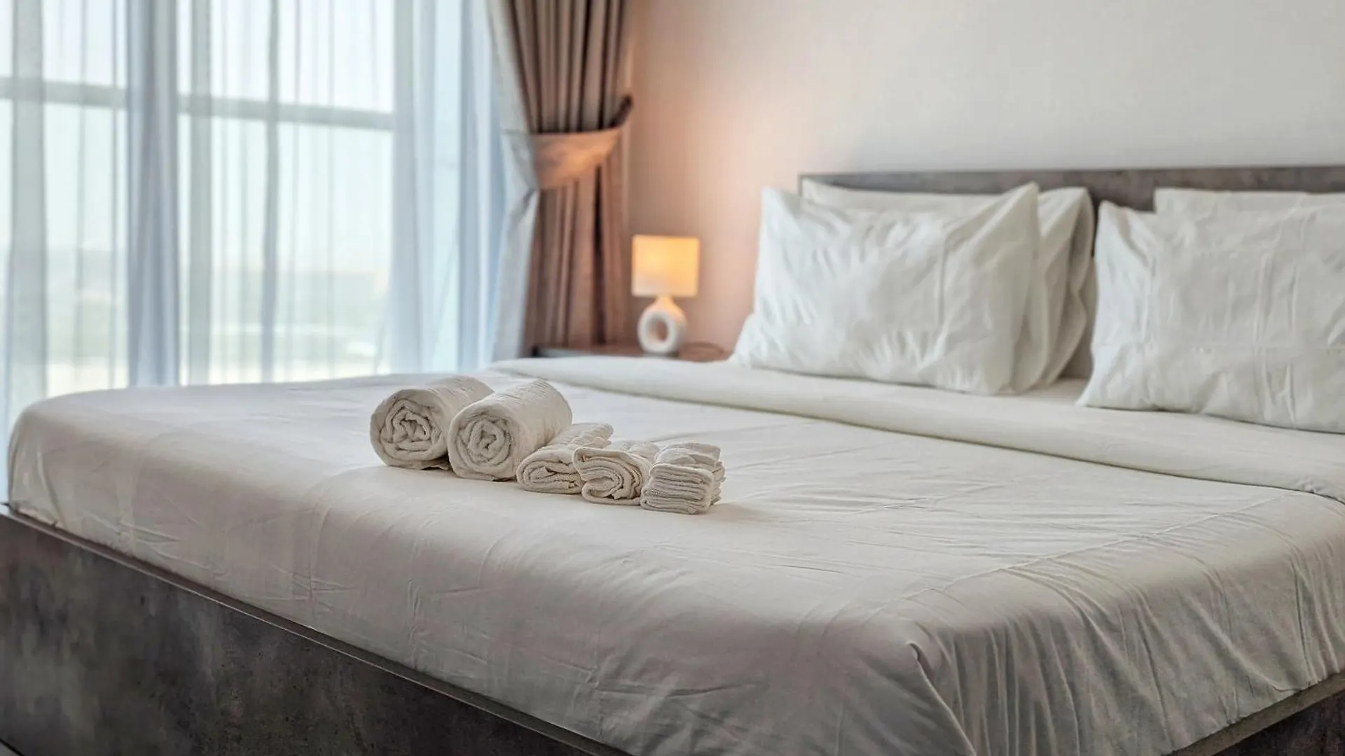 Stylish Fully Furnished 1Bh Apartment Close By Dubai Science Park, Dubai Miracle Garden And Butterfly Garden Émirats arabes unis
